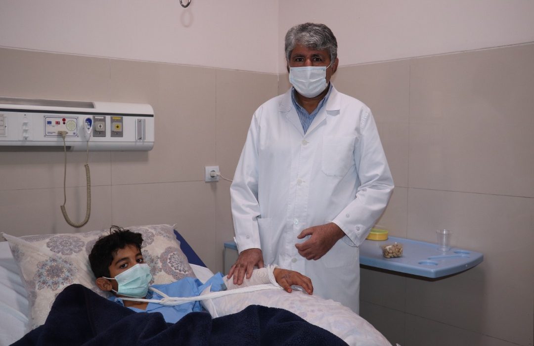 احیاء دست کودک ۱۰ ساله در بیمارستان حضرت علی بن ابیطالب (ع) رفسنجان