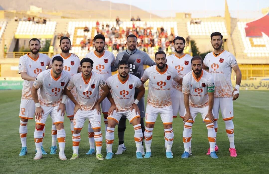 برد در مهد فوتبال ایران/ مس درخشید