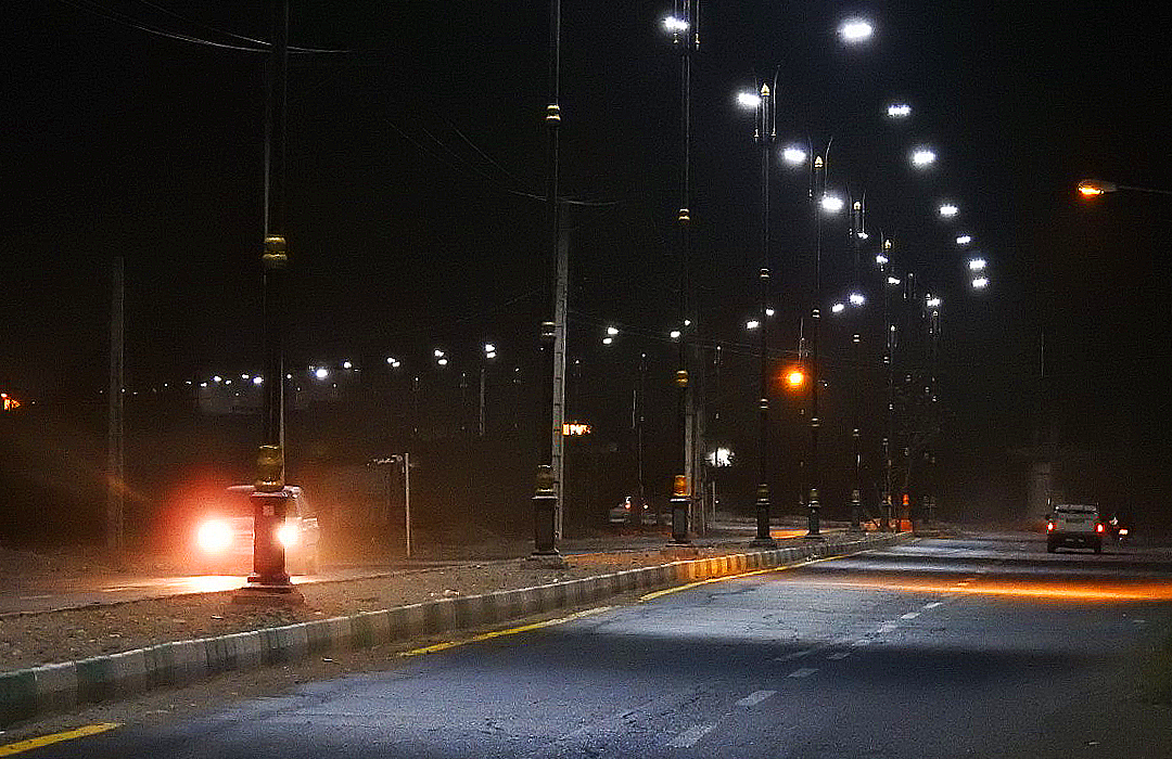 همت مضاعف شهرداری برای بهبود روشنایی معابر در رفسنجان