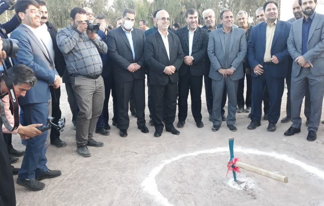 کلنگ پروژه های ورزشی و فرهنگی در رفسنجان به زمین زده شد